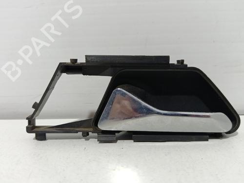 Used Rear left interior door handle Rear left interior door handle MERCEDES-BENZ E-CLASS (W124) E 200 D (124.120) (75 hp) 39991379 39991379