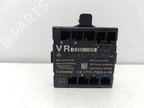 electronic-module-mercedes-benz-vito-mixto-double-cabin-w447-2014-40005804 main image