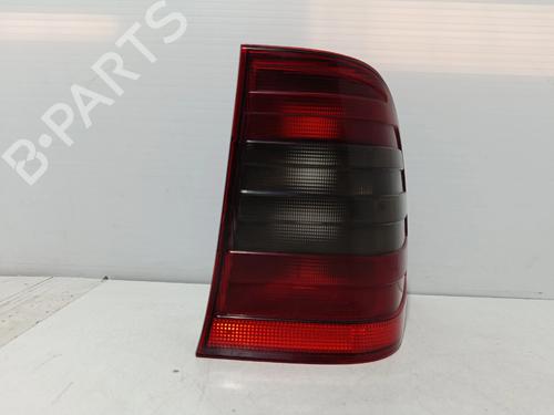 Used Right taillight Right taillight MERCEDES-BENZ C-CLASS T-Model (S202) C 250 T Turbo-D (202.188) (150 hp) 40130047 40130047