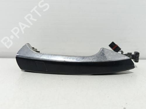 Used Rear left exterior door handle Rear left exterior door handle MERCEDES-BENZ S-CLASS (W221, V221) S 500 4-matic (221.086, 221.186) (388 hp) 40085025 40085025