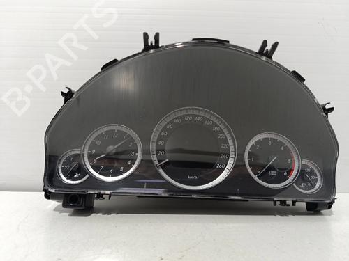 instrument-cluster-mercedes-benz-e-class-w212-2009-2010-2011-2012-2013-2014-2015-2016-40084982 main image