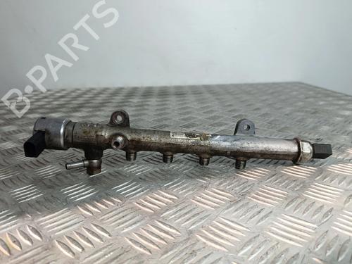 Used Injection rail Injection rail MERCEDES-BENZ C-CLASS (W204) C 200 CDI (204.001) (136 hp) 40258629 40258629