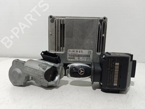 Used Electronic module Electronic module MERCEDES-BENZ C-CLASS (W203) C 200 CDI (203.007) (122 hp) 38903266 38903266
