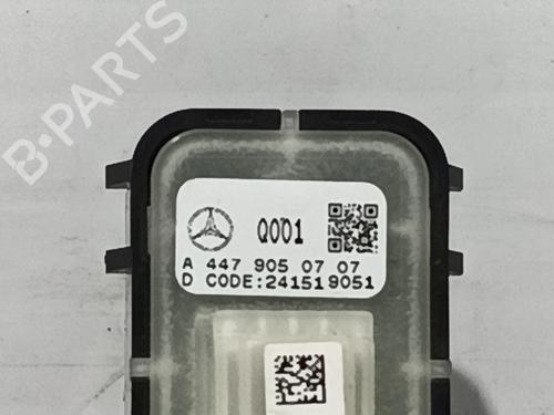 Right front window switch MERCEDES-BENZ VITO Van (W447) 114 CDI (447.601, 447.603, 447.605) | BP40256474I26 - Image 8
