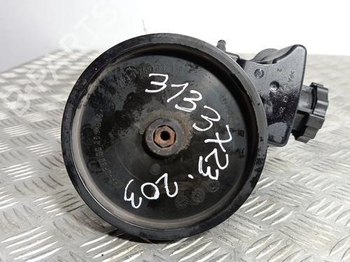 Used Steering pump Steering pump MERCEDES-BENZ C-CLASS (W203) C 180 Kompressor (203.046) (143 hp) 40282250 40282250