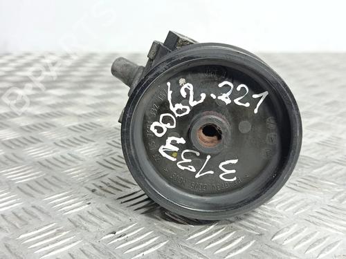 Used Steering pump Steering pump MERCEDES-BENZ S-CLASS (W221, V221) S 320 CDI (221.022, 221.122) (235 hp) 40282247 40282247