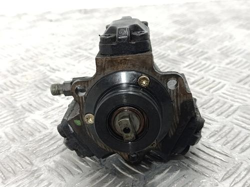 Used Injection pump Injection pump MERCEDES-BENZ C-CLASS (W202) C 220 CDI (202.133) (125 hp) 40297775 40297775