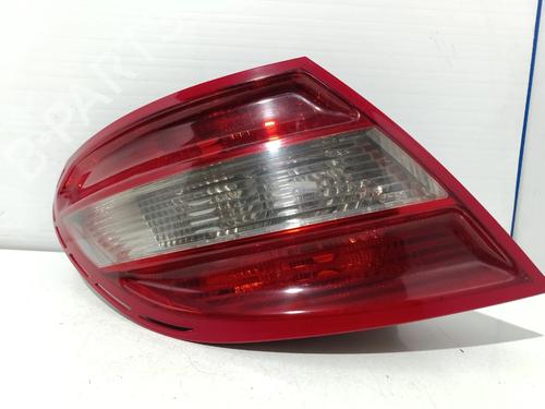 left-taillight-mercedes-benz-c-class-w204-2007-2008-2009-2010-2011-2012-2013-2014-2015-40357363 main image