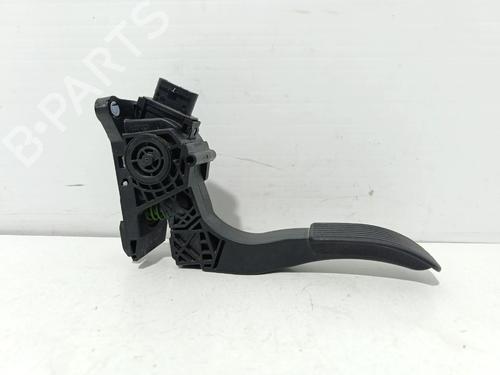 Used Pedal Pedal MERCEDES-BENZ SPRINTER 5-t Platform/Chassis (B907) 519 CDI (907.153, 907.155, 907.253, 907.255) (190 hp) 40357367 40357367