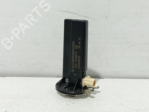 Used Antenna/Base Antenna/Base MERCEDES-BENZ SPRINTER 5-t Platform/Chassis (B907) 519 CDI (907.153, 907.155, 907.253, 907.255) (190 hp) 40357385 40357385