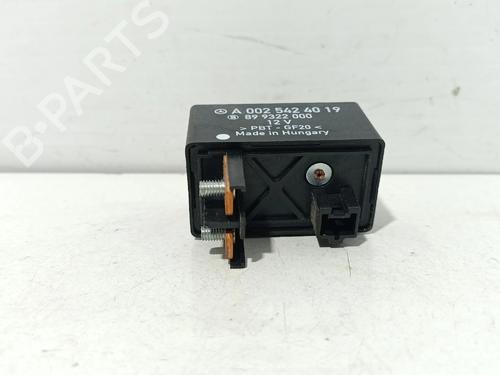 Switch MERCEDES-BENZ SPRINTER 5-t Platform/Chassis (B907) 519 CDI (907.153, 907.155, 907.253, 907.255) | BP40357374I30 - Image 2