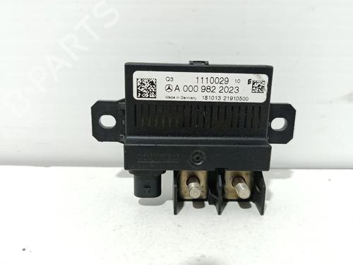 Used Electronic module Electronic module MERCEDES-BENZ A-CLASS (W176) A 180 CDI (176.000) (109 hp) 40258645 40258645