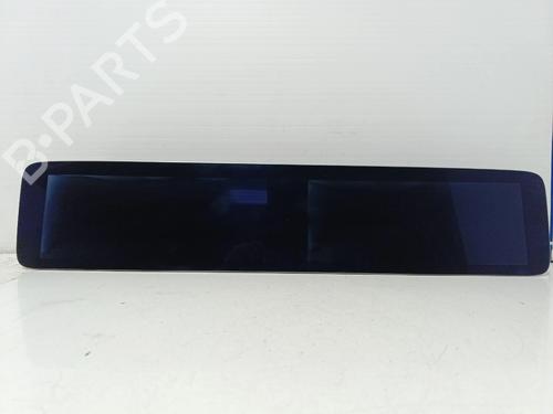 display-monitor-mercedes-benz-e-class-w213-2016-38884205 main image