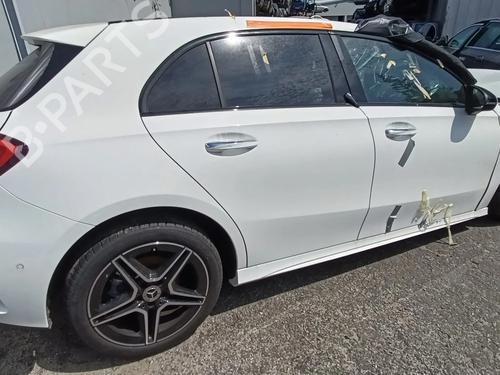 Engine control unit (ECU) MERCEDES-BENZ A-CLASS (W177) A 180 d (177.003) | BP39072618M57  - Image 9