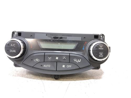 Used Climate control Climate control TOYOTA YARIS (_P13_) 1.5 Hybrid (NHP130_) (101 hp) 34385770 34385770