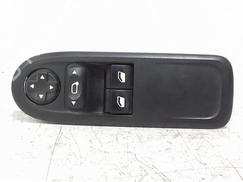 switch-citroen-c3-ii-sc_-2009-40093886 main image