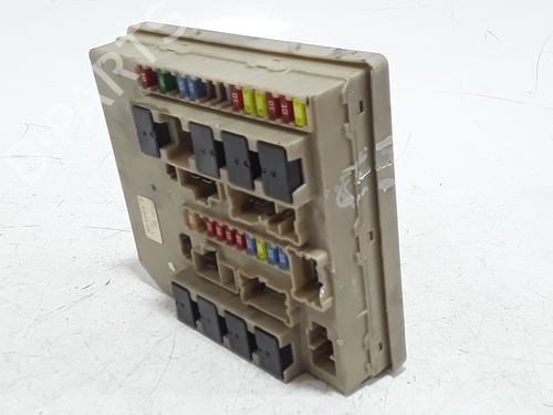 Fuse box RENAULT CLIO III (BR0/1, CR0/1) 1.5 dCi (BR17, CR17) | BP29413858E1 