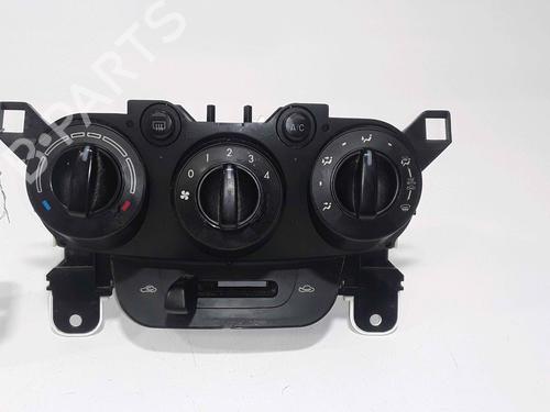 AC-Styringsenhed/Manøvreenhed MAZDA 2 (DE_, DH_) 1.3 (DE3FS) (75 hp) 25170074