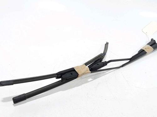 Front windshield wiper arm CITROËN C3 Picasso (SH_) 1.4 VTi 95 (SH8FSC, SH8FP0, SH8FP6) | BP25202798C143 