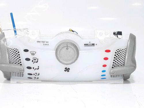 Used Climate control PEUGEOT 107 (PM_, PN_) 1.0 (68 hp) 25170699