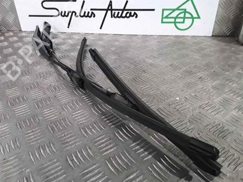 Used Front windshield wiper arm FORD FIESTA VI (CB1, CCN) 1.6 TDCi (90 hp) 25202604