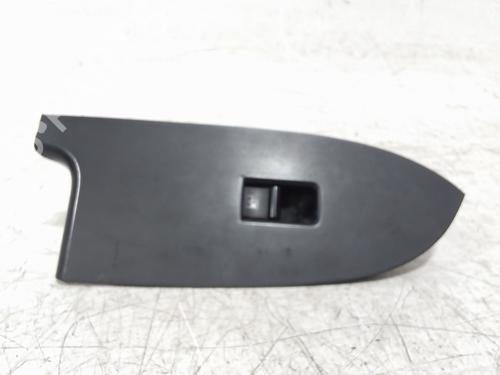 Used Right front window switch Right front window switch ALFA ROMEO GIULIETTA (940_) 1.6 JTDM (940FXD1A) (105 hp) 39892328 39892328