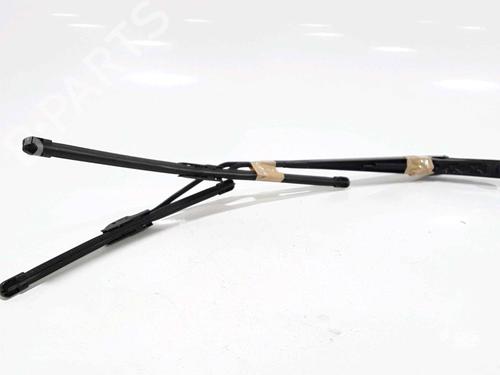 Used Front windshield wiper arm FIAT SEDICI (189_) 1.9 D Multijet 4x4 (120 hp) 25202820