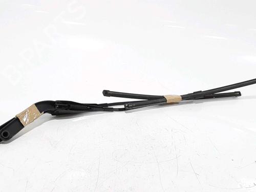 Front windshield wiper arm BMW 1 (E81) 118 d | BP25202366C143 