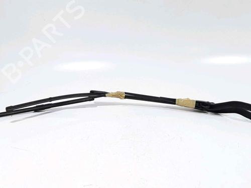 Used Front windshield wiper arm OPEL CORSA E (X15) 1.3 CDTI (08, 68) (75 hp) 25202815