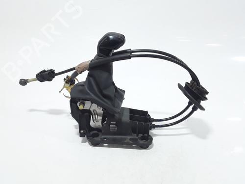 Used Gear lever PEUGEOT 208 I (CA_, CC_) 1.0 VTi (68 hp) 25183822