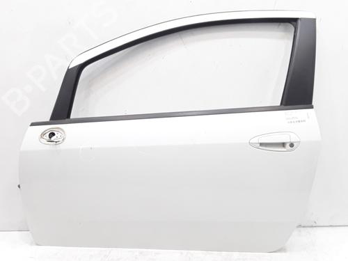Used Left front door FIAT PUNTO (199_) 1.2 (199AXZ1A, 199BXZ1A) (69 hp) 29576902