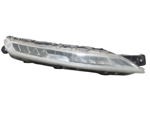 right-daytime-light-citroen-c4-picasso-ii-2013-25182721 main image