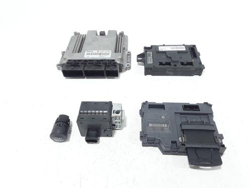 Used Electronic module RENAULT CLIO IV Grandtour (KH_) 1.5 dCi 90 (KHN3, KHN4) (90 hp) 25180028