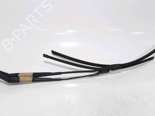 Used Front windshield wiper arm CITROËN C4 II (NC_) 1.2 THP 130 (NCHNYM, NCHNYT) (130 hp) 25202576