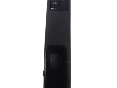 Used Switch NISSAN MICRA III (K12) 1.2 16V (65 hp) 30290790