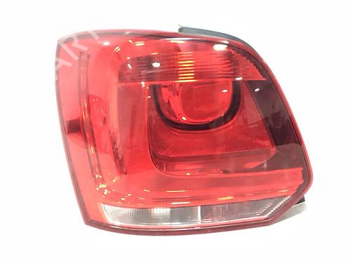 Venstre baglygte Venstre baglygte VW POLO V (6R1, 6C1) 1.6 TDI (75 hp) 39697947 39697947