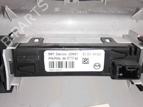 Interior roof light CITROËN C4 II (NC_) 1.6 VTi 120 (NC5FS0, NC5FS9) | BP25180444I8