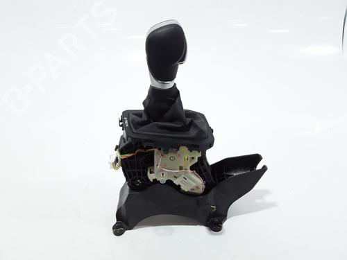 Gear lever RENAULT CLIO V (B7_) 1.6 E-TECH 140 (B7MU) | BP25183921M90 