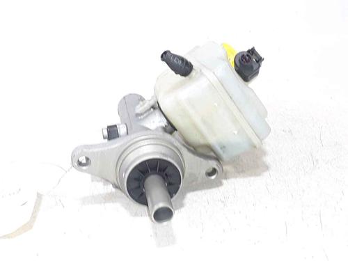 Used Brake master cylinder SKODA FABIA III (NJ3) 1.2 TSI (90 hp) 25165589