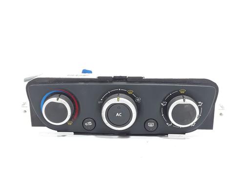 climate-control-renault-megane-iii-hatchback-bz01_-b3_-2008-34572124 main image