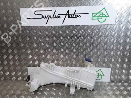 Used Windscreen washer tank PEUGEOT 3008 II SUV (MC_, MR_, MJ_, M4_) 1.2 THP/ PureTech 130 (MRHNSM, MRHNSU, MRHNSJ, MRHNYW,... (131 hp) 25202067