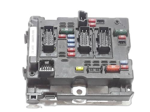 Sikringsdåse PEUGEOT 206 Hatchback (2A/C) 1.4 i (75 hp) 29756511