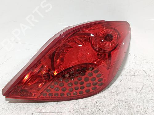 Used Right taillight Right taillight 39151519 39151519