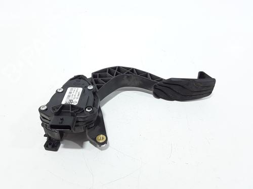 Used Pedal RENAULT CLIO V (B7_) 1.6 E-TECH 140 (B7MU) (140 hp) 25181351