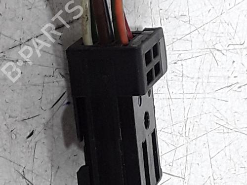 Left mirror PEUGEOT 5008 (0U_, 0E_) 1.6 HDi | BP32260406C26