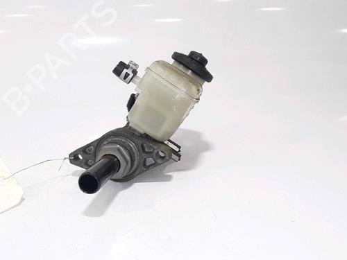 Used Brake master cylinder LEXUS IS II (_E2_) 250 (GSE20) (208 hp) 25166357