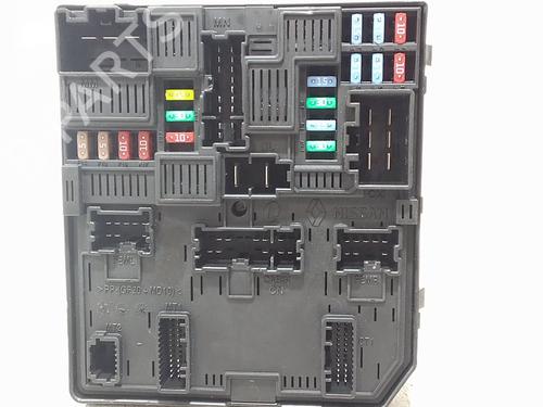 Used Fuse box Fuse box 34385813 34385813
