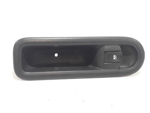Used Right front window switch RENAULT CLIO III (BR0/1, CR0/1) 1.2 16V (BR02, BR0J, BR11, CR02, CR0J, CR11) (75 hp) 27267103