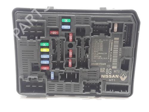 Used Fuse box RENAULT CLIO V (B7_) 1.5 Blue dCi 115 (B7AD) (116 hp) 27245371