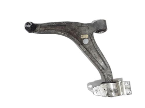Used Left front suspension arm MERCEDES-BENZ GLA (H247) GLA 200 d (247.712) (150 hp) 25841022